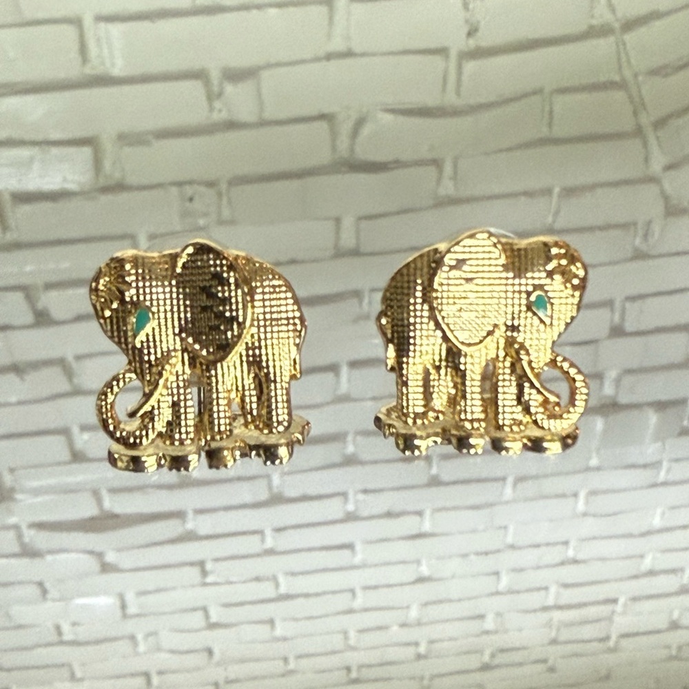 Lilly Pulitzer Gold Elephant Stud Earrings with Teal Eye Detail